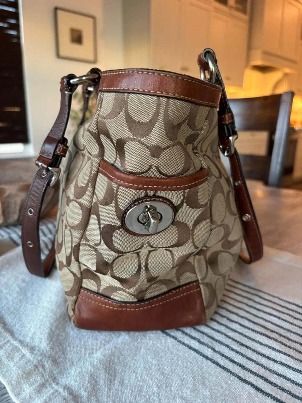 🍃🦋 Coach Heritage Brown Signature Canvas Tote with Leather Trim 12729 - Picture 6 of 16